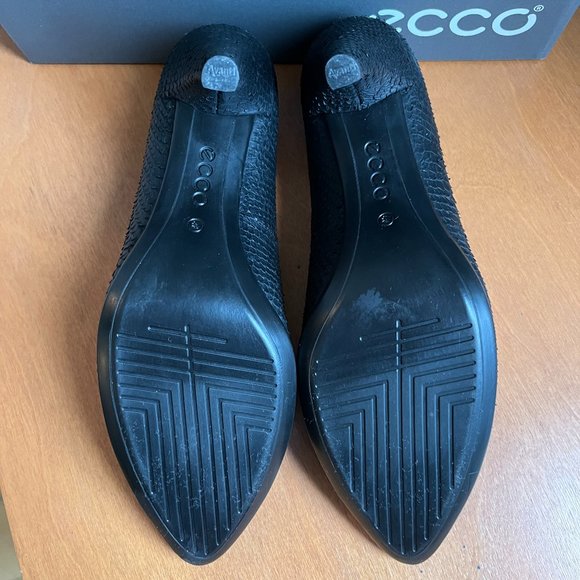 ECCO Women Size 9.5 Danish Design Pumps Heels Snake look EU 40 black Leather - Picture 7 of 8